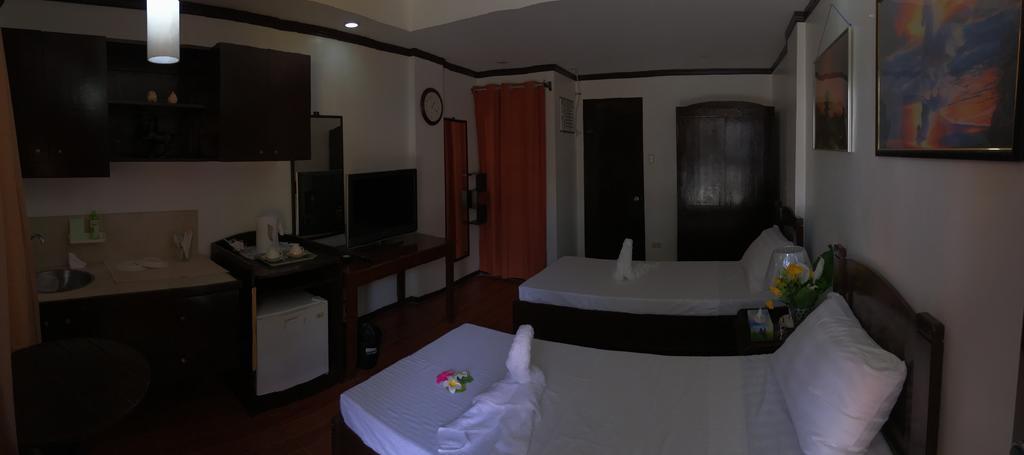 Ranile'S Pension House Cebu Eksteriør billede
